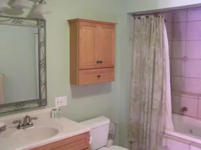 3 chambres, très bien situé, un bain à remous privé, près des pistes de domaine - Image 4