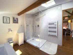 Moderne Gîte med solvarme pool - Image 3