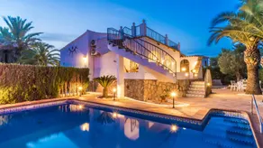 2 Bedroom Villa in Landscaped Gardens - Image 5