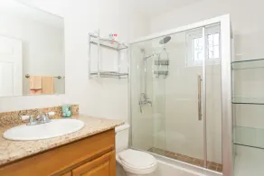 New Kingston Guest Apt at Fairway - Image 3