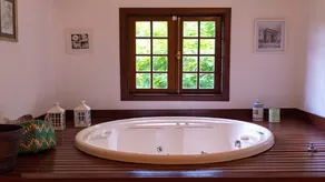 Spectacular house in Itaipava with 7 suites. - Image 2