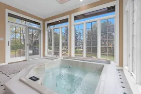 Manor on Terraview/Hot Tub/7br/ 7,200sqft - Image 3
