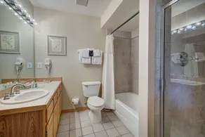 Highlander 324: 3 BR / 3 BA stadsbostad i Breckenridge, 9 sovplatser - Image 5