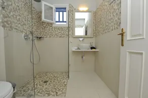Ammos Naxos Exclusive Apartments Ground Floor - Image 2