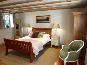 Pretty Cottage with Open Fire, Garden, Fields and Woods. Pet-Friendly EV Charger - Image 5