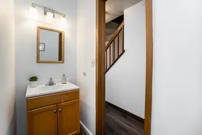 Extended Stay Naperville FHS Rental - Knoll Dr - Image 2