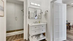 Charming Condo with City Views 5857 - Image 2