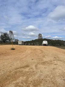 RV spots directly on Kentucky Lake in private gated community - Image 5