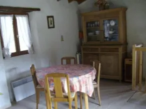 Casa independiente con jardin - Image 4
