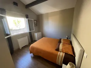 T3 - First floor - With swimming pool - Rated 5 * furnished for tourism - Image 5