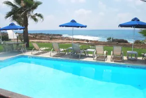 First Line Peaceful location Private Large HEATED POOL, Villas for Groups - Image 4