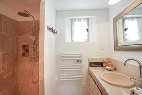 Cottage de charme  Mirabeau prox centre ville Aix - Image 3