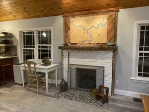 Sugar Creek Place is Your Cozy Private Creekside Getaway! - Image 2