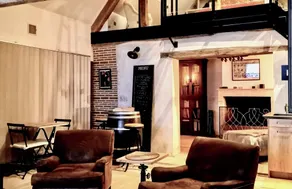 A Cozy, Techy, Lofty Barn in the Heart of the Loire Valley Grands Chateaux Area  - Image 5