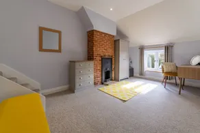 Greyhound Cottage - Image 3