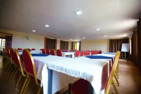 Everest House Hotel - Image 2