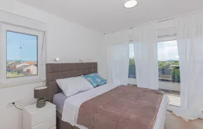 Schönes Haus in Sibenik - Image 5
