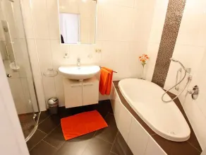 Ferienwohnung Roter Stein - Ferienwohnung 80qm mit Terasse - Image 4