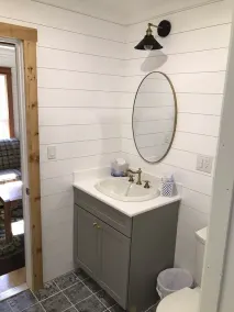 Charming Historic Mackinaw City Cottage - Image 4