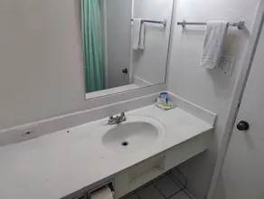 Americas Best Value Inn-El Cajon/San Diego - Image 4