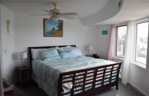 Family friendly home w/  360 views of the bay and wild life preserve - Image 3