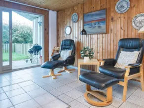 4 bedroom accommodation in Harboøre - Image 2