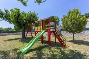 Fully Renovated Villa in quiet surroundings. - Image 3