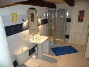 Beautiful house with character. Pool. Near Périgueux. - Image 2