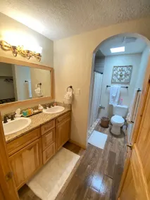 Sandia Heights Getaway_VIEWS, UPSCALE, 3BR - Image 2