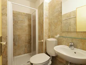 Lovely apartment for 7 people with WIFI, TV, patio and pets allowed - Image 4