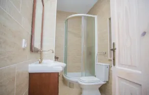 Smukt hjem i Zagvozd med sauna - Image 5