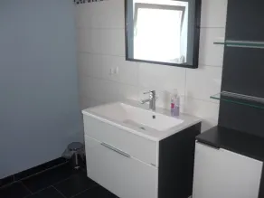 300 m dalla spiaggia di sabbia bianca, 150 m² di spazio abitabile, 3 camere da letto, 1 soggiorno, 2 bagni - Image 2