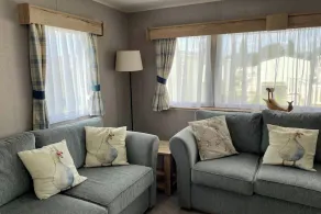 Cosy 3 Bed Lodge in Hoburne, Cotswolds - Image 5