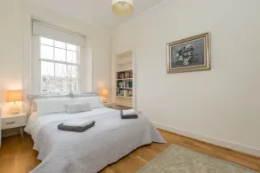 Brilliant Location, Charmerende Bright Apartment - Image 4