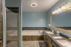 5BD Oasis Retreat w/ New Hot Tub - Image 5