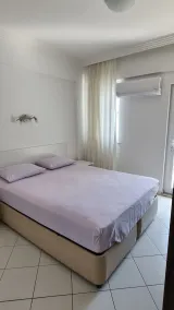 Modern apartment with pool and garden - Image 5