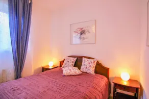 Decorados com bom gosto apartamento de 2 quartos com varanda e vista para o lago de sonho - Image 5