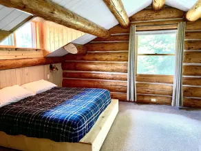 5 bedrooms 5 baths - Sand Beach - Sauna- WiFi- Park- Hot Tub- Fire Place- Hiking - Image 4