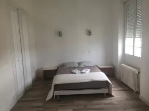 Et dejligt og fredeligt ophold venter dig i dette store familiehus - Image 4