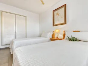 Sea View Apartment | Terrace | Pet Friendly - Image 4