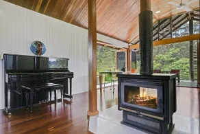 Off grid tranquillity with beautiful views and no other house in sight - Image 2