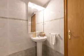 Appartement rez-de-chaussée avec piscine UHC GOLDEN PINEDA 205 - Image 5
