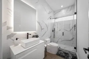 Elements Las Olas w Pool and Spa Near Beach - Image 3