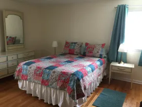 Lake Front Getaway On Lake Champlain, Plattsburgh NY - Image 5