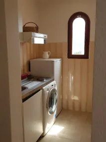 Nice apartment by the sea  - Image 2