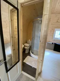 Cosy cabin near Tenby & Saundersfoot, great for a romantic break or to escape - Image 3