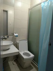 Studio on 30th flr with Balcony | Stunning Overlooking City of Manila & Bay - Image 5