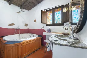 Apartment 'Cau' with Mountain Views, Shared Pool and Private Terrace - Image 3