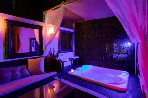 Oasis Tulum, Alberca Y Jacuzzi. 5 Mins Caminando DEL Centro - Image 2
