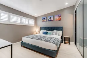 Luxury 4Bedroom Home with Pool, Mini Golf & Movie Theater - Image 5